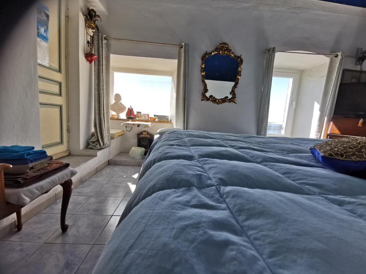 Romantic Casa Lorenzina Affittacamere Вентимилья Экстерьер фото